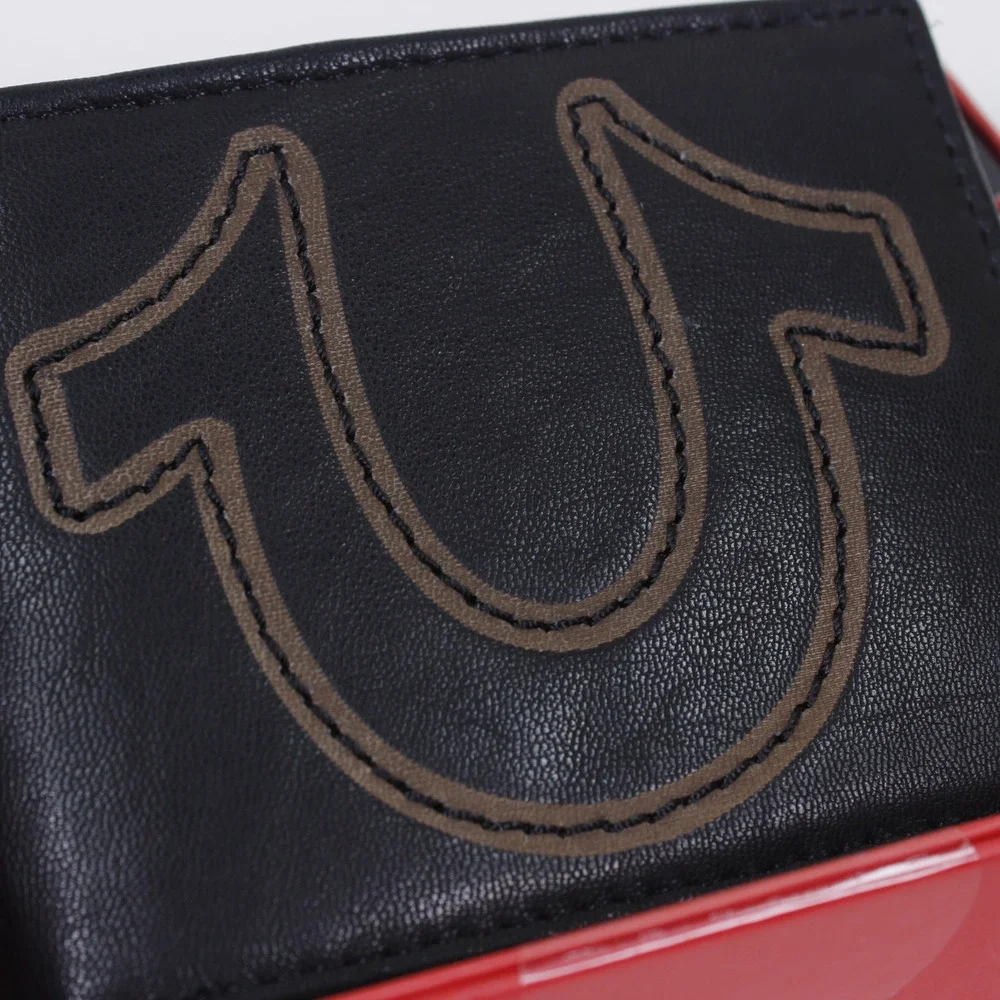 True Religion Men's Black Leather Bifold Wallet Brown Horseshoe Stitch Rfid Nib
